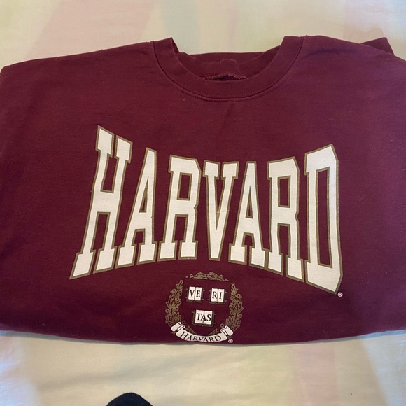 Crewneck - Picture 2 of 3